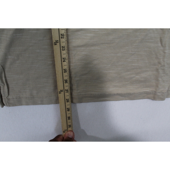 Under armour Women Tan Tee Shirt Fitted Runnning Size XL - Picture 4 of 8